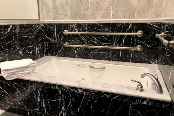 16 Bay View image 12