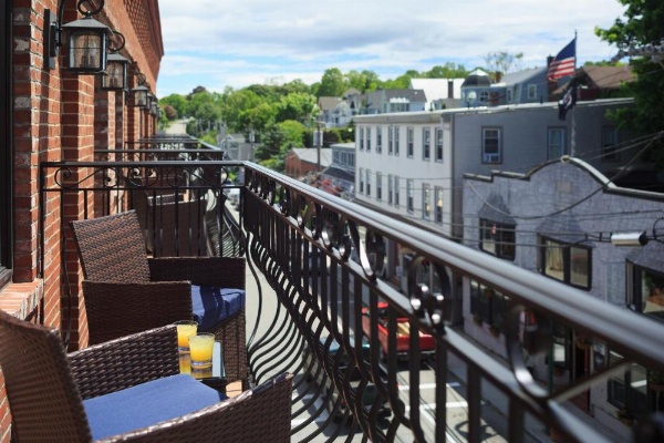 16 Bay View image 26